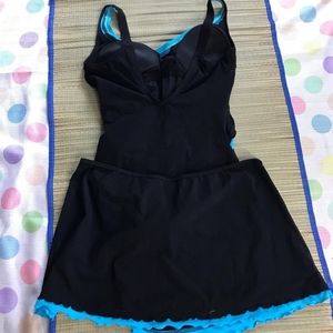 Profile Women's Swimwear Sz L